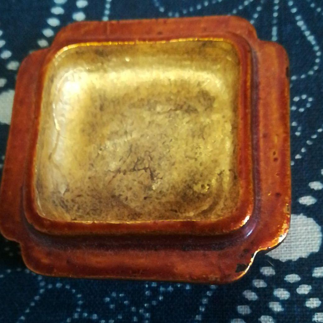 永楽善五郎　保全作　白檀牛香合