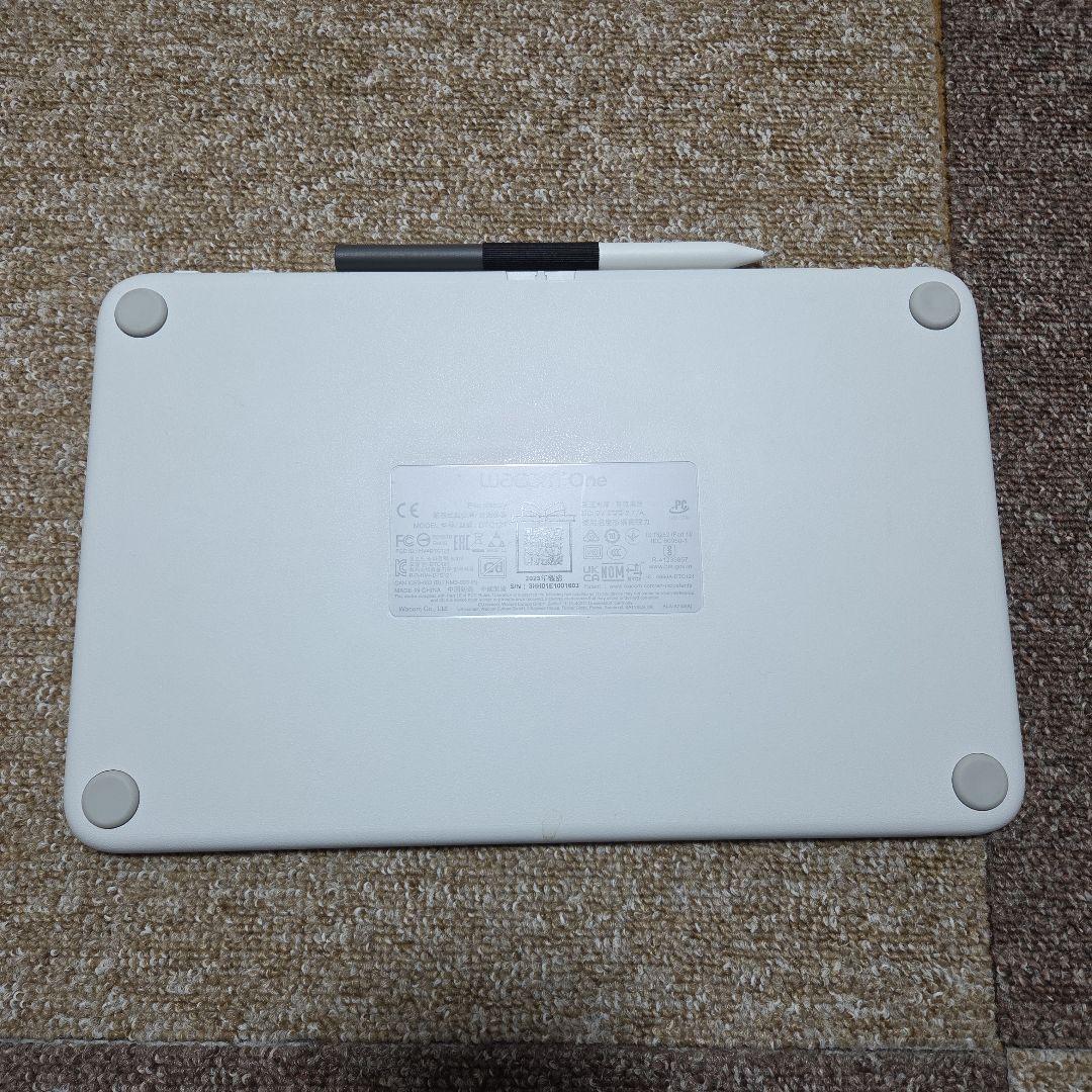 液タブ・ペンタブ Wacom One DTC121