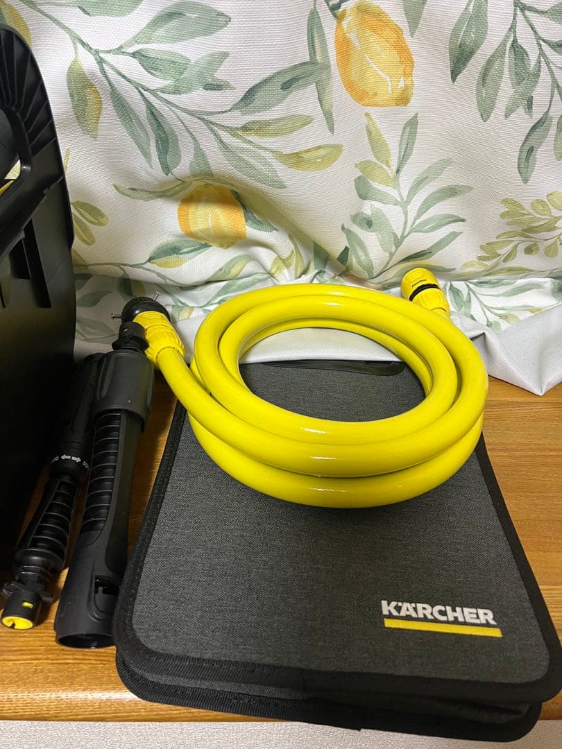 j*k様 KARCHER K MINI PLUS 高圧洗浄機 本体　白　美品　ほ