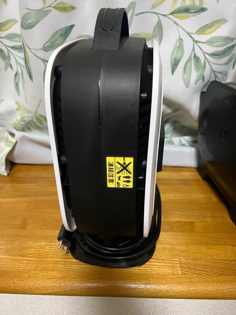 j*k様 KARCHER K MINI PLUS 高圧洗浄機 本体　白　美品　ほ