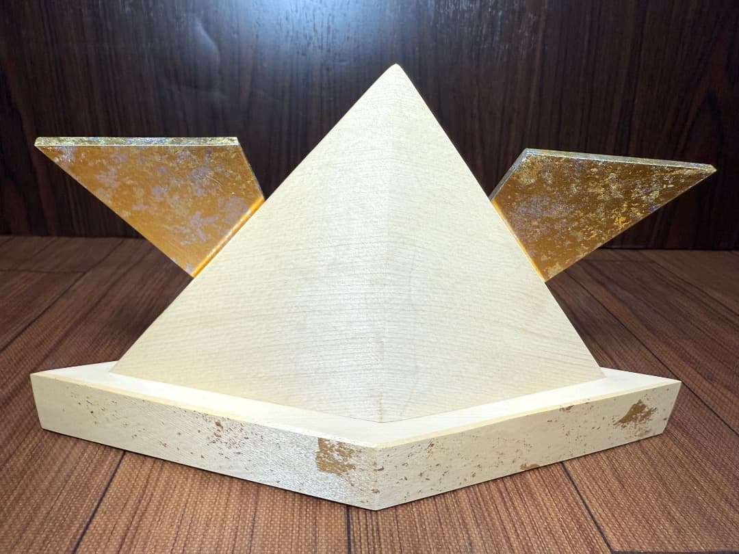 【新品】木製 兜 金箔 桐製 京都大丸で購入