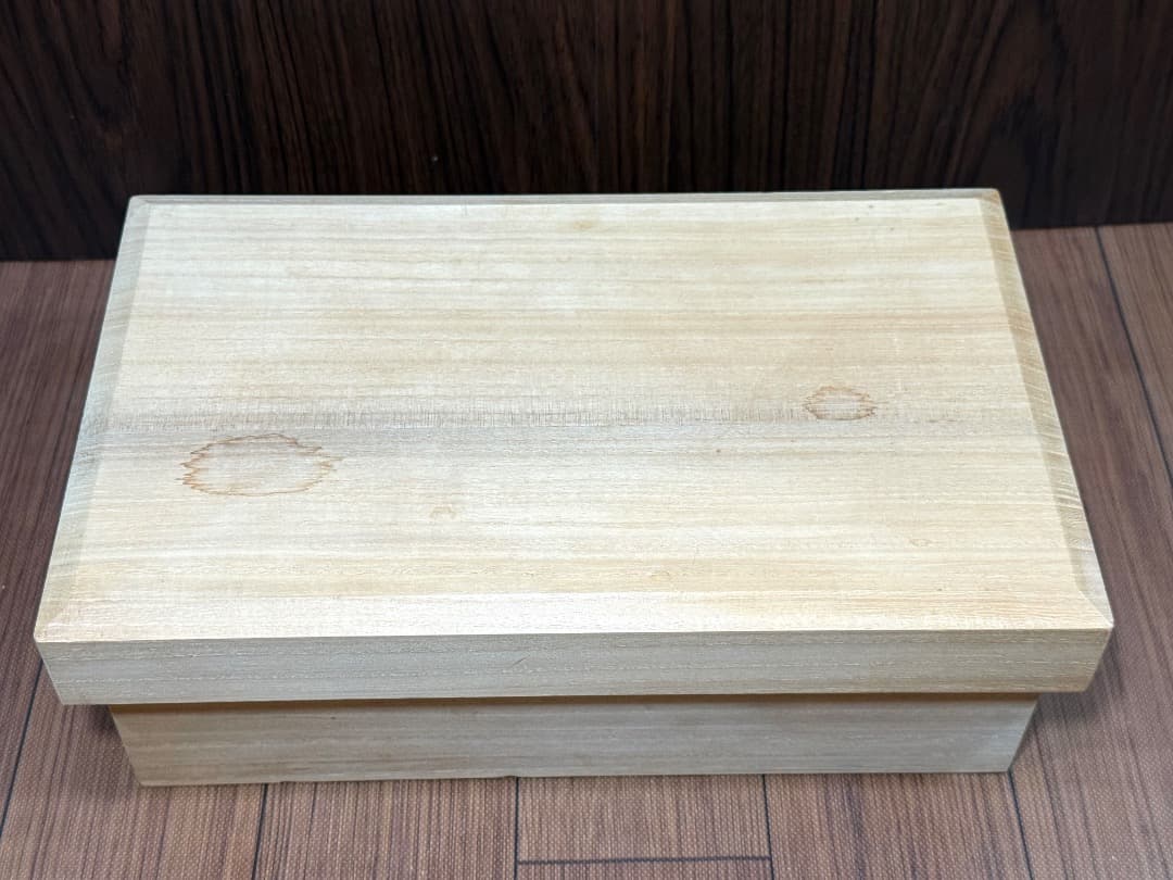 【新品】木製 兜 金箔 桐製 京都大丸で購入