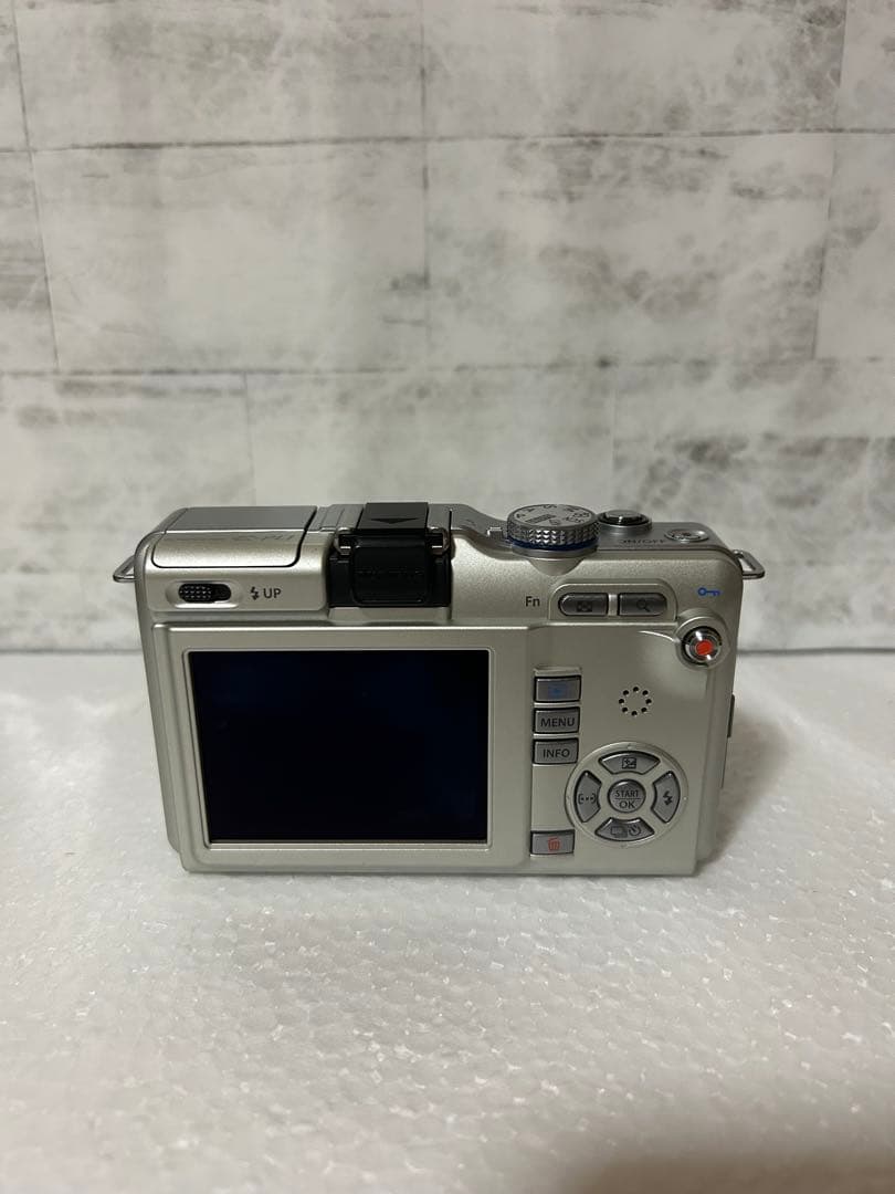 ❤️OLYMPUS PEN E-PL1❤️ミラーレスカメラ❤️