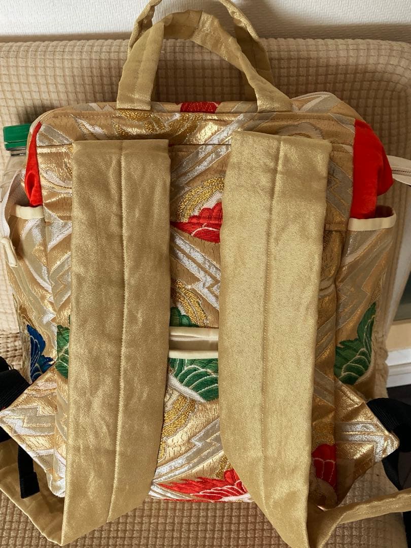 一点物　特注　豪華　日本伝統金錦糸　帯刺繍リュック　5千円引後