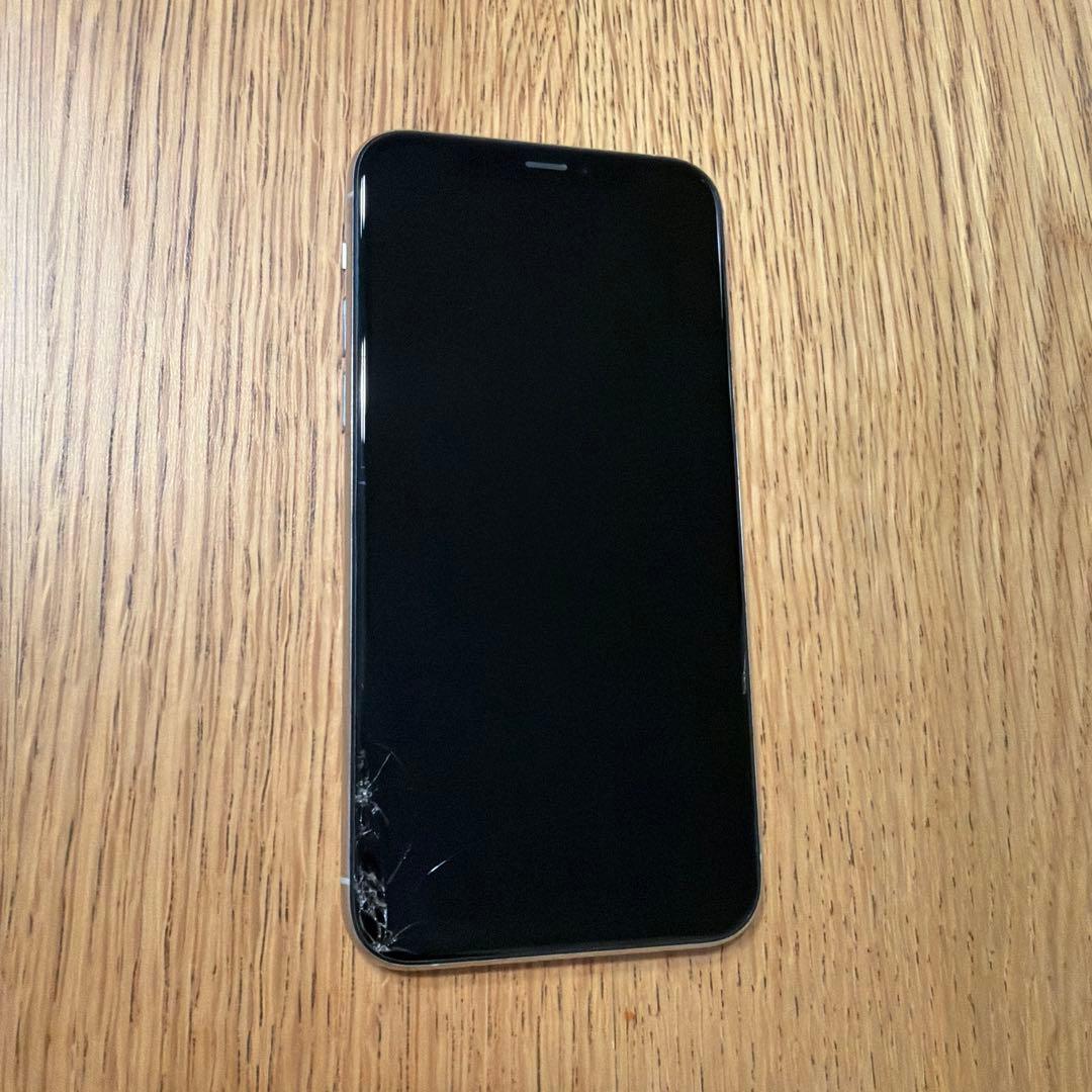 ミ*ー様 iPhone11pro 非純正パーツ使用(バッテリー)