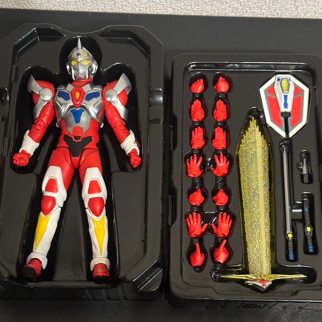 真骨彫製法 電光超人 グリッドマン