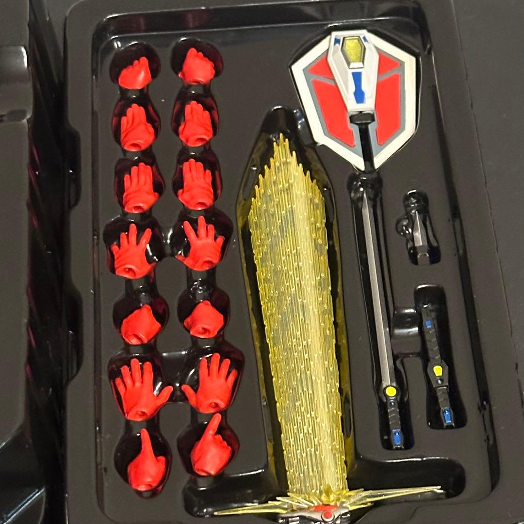 真骨彫製法 電光超人 グリッドマン