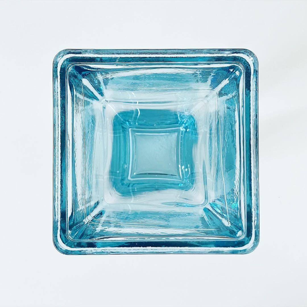 ビンテージガラス　花瓶　リサイクルガラス　置物　オブジェ　古物　古道具　蚤の市