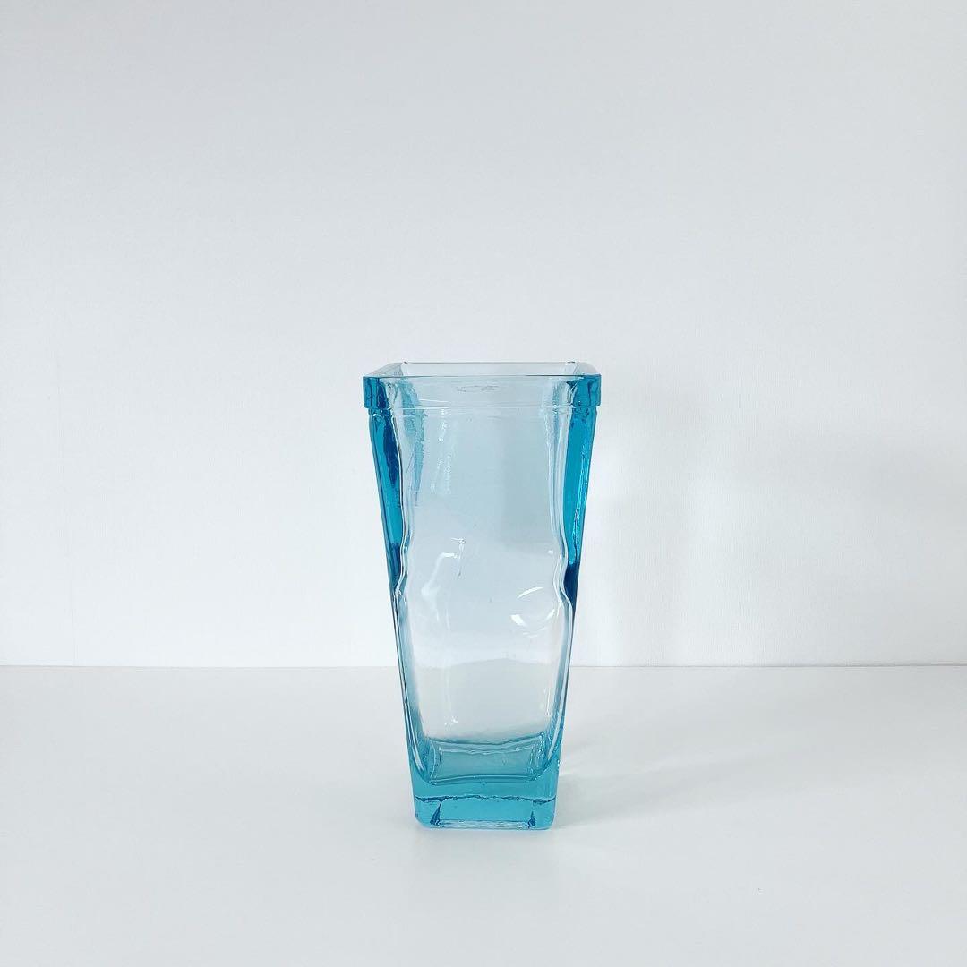 ビンテージガラス　花瓶　リサイクルガラス　置物　オブジェ　古物　古道具　蚤の市