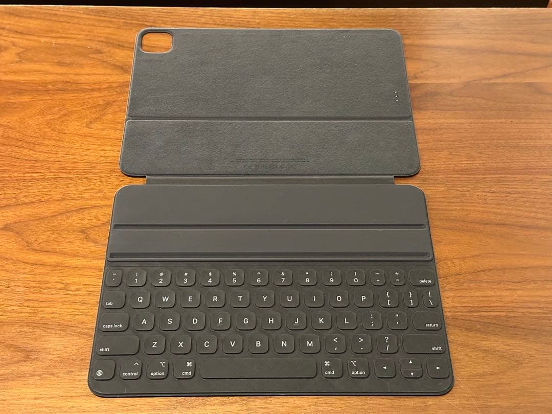 iPad Smart Keyboard Folio 11インチ (英語US)