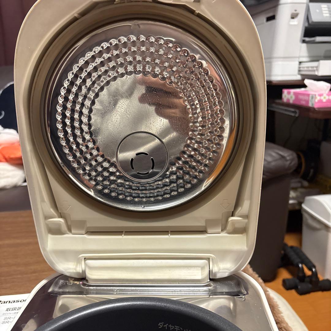 パナソニック　SR-HX107 おどり炊き　炊飯器　2018年製