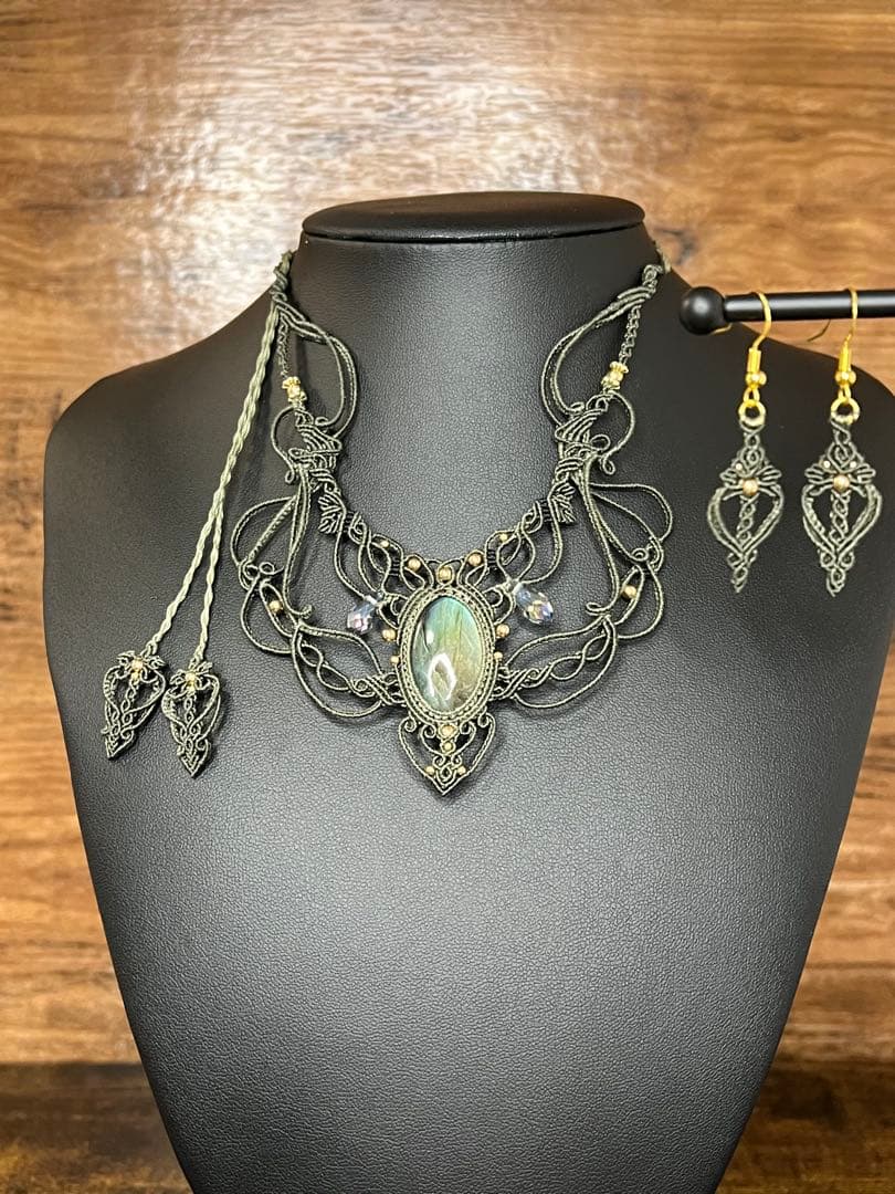 ラブラドライト マクラメジュエリー｜天然石ネックレス ピアス