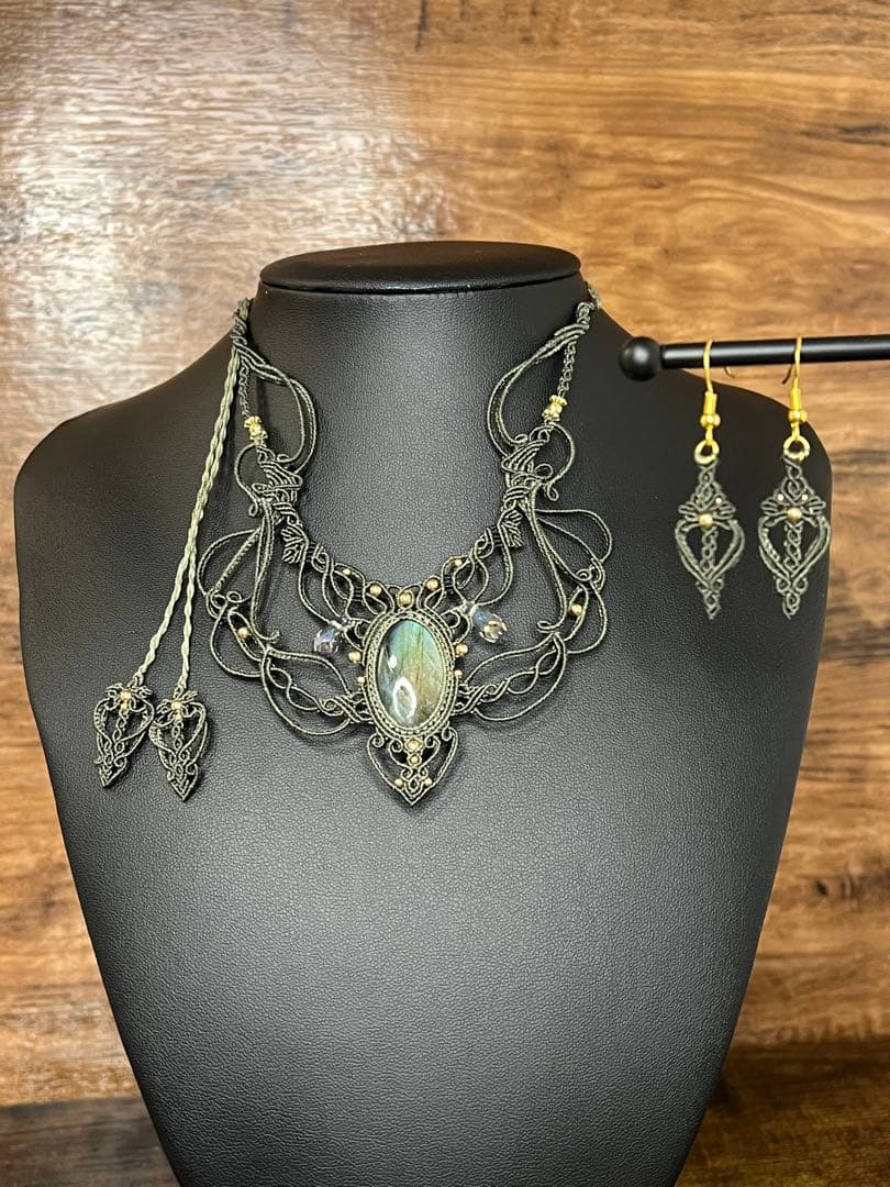 ラブラドライト マクラメジュエリー｜天然石ネックレス ピアス