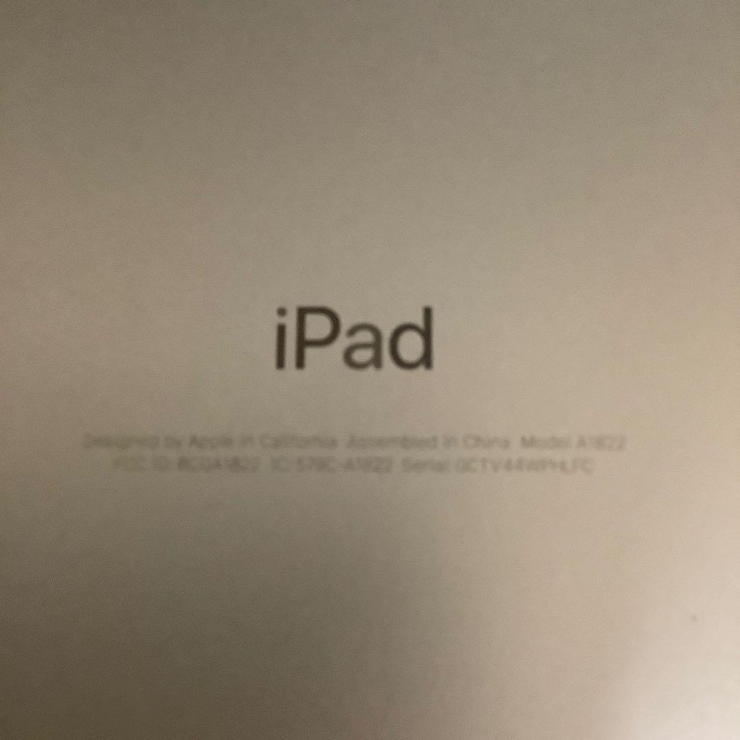Apple iPad 第5世代 Wi-Fi専用モデル 32GB　電池92％