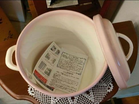 1369:マニー・イマン好き！マニーローズ ホーロー 　ライス缶　新品未使用