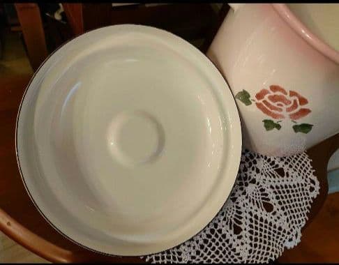 1369:マニー・イマン好き！マニーローズ ホーロー 　ライス缶　新品未使用