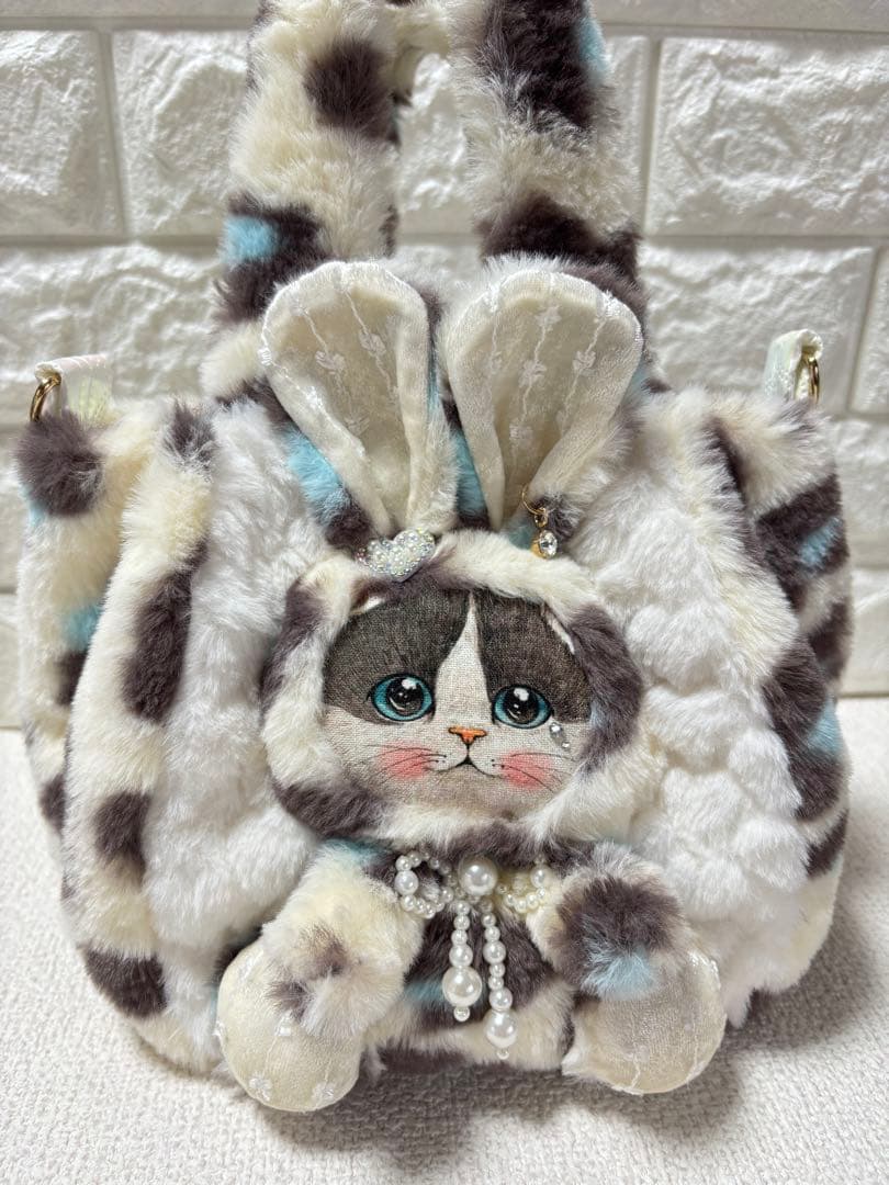 黒*こ様 コヤンイサムチョン　ハンドメイド　ファーバッグ　ハチワレねこちゃん　ヒ