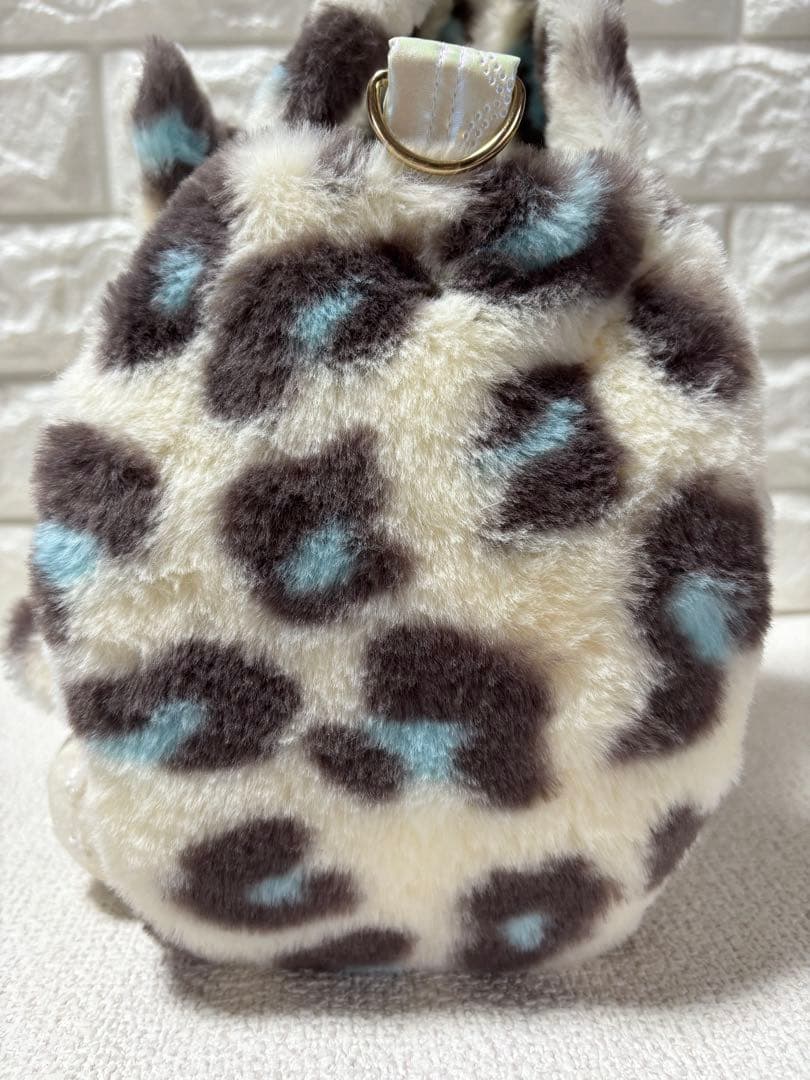 黒*こ様 コヤンイサムチョン　ハンドメイド　ファーバッグ　ハチワレねこちゃん　ヒ