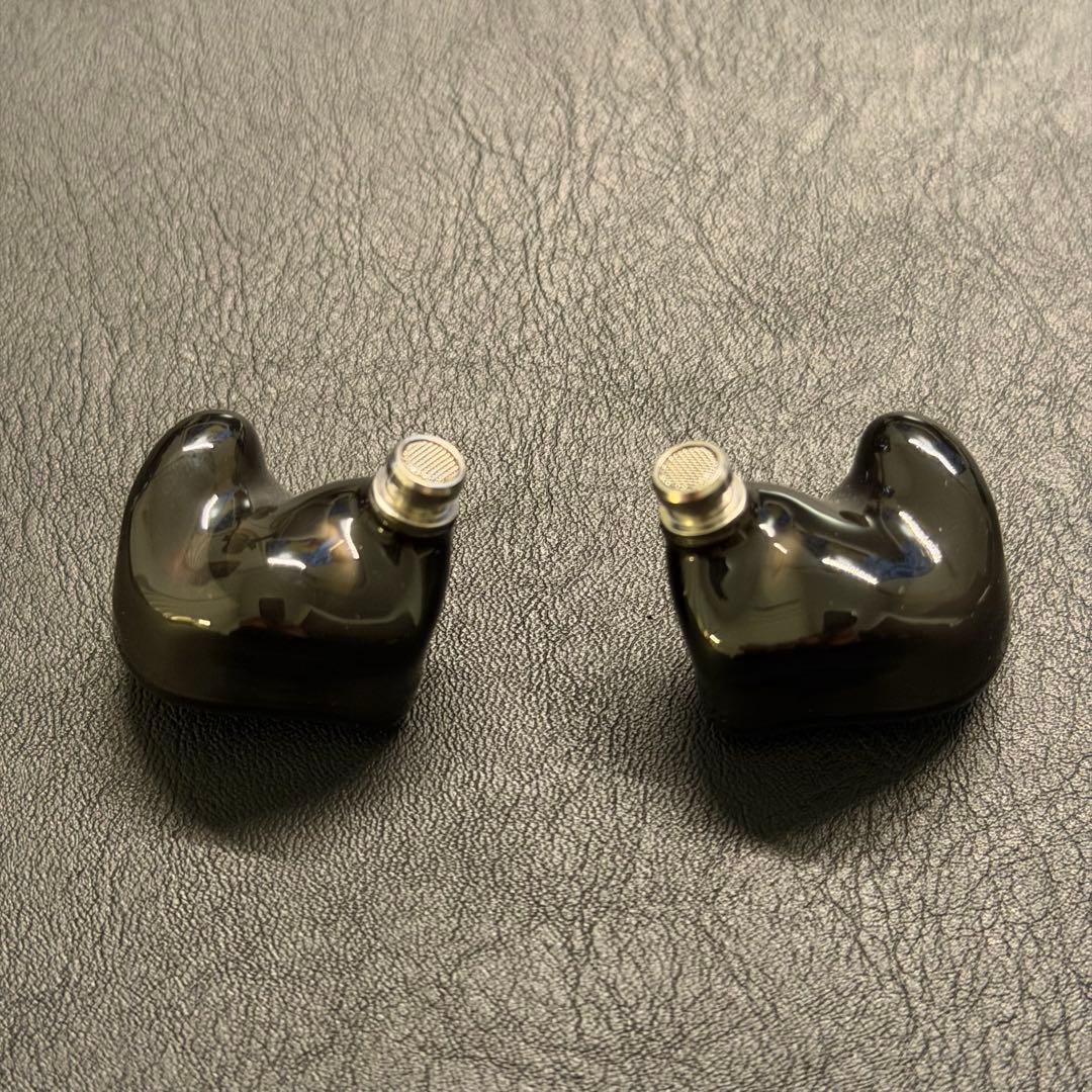 イヤホン qdc SUPERIOR <Piano Black>