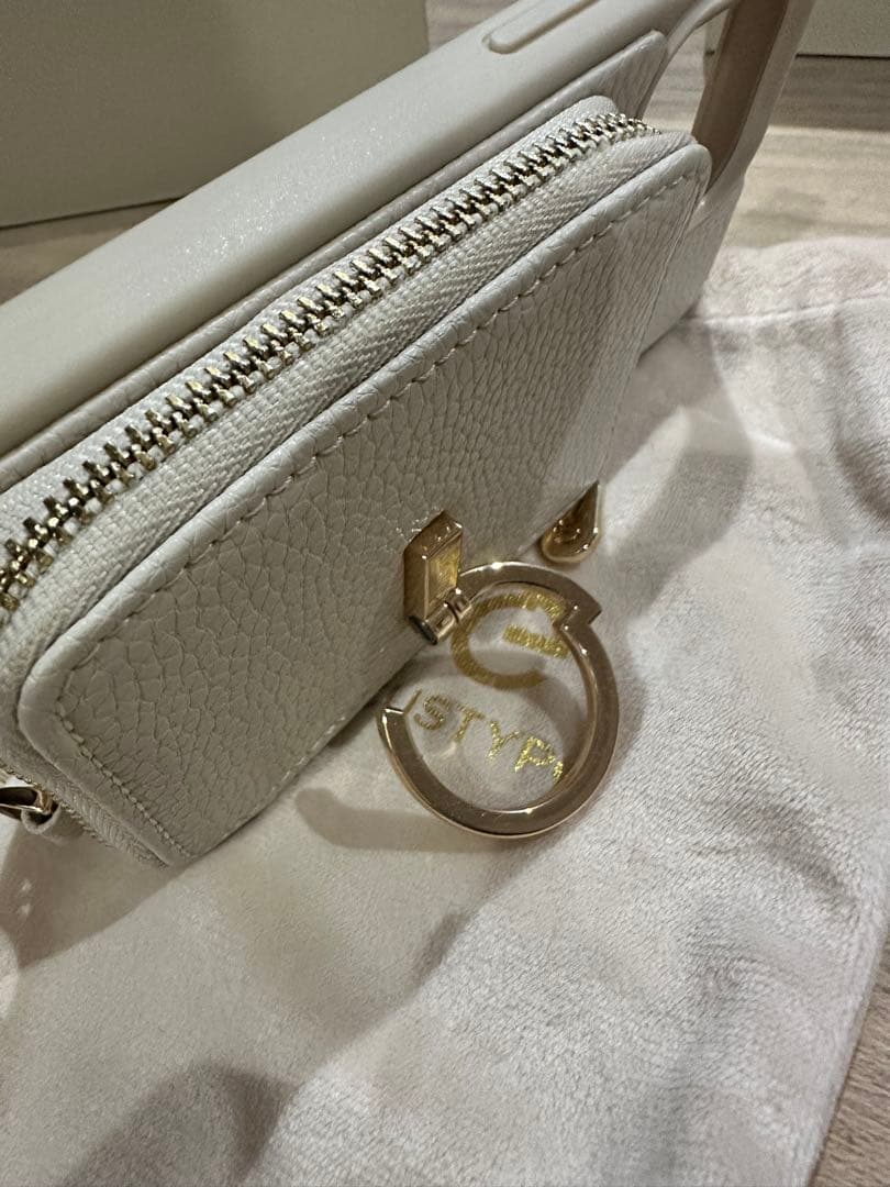 iPhoneアクセサリー CUSTYPE iPhone14pro