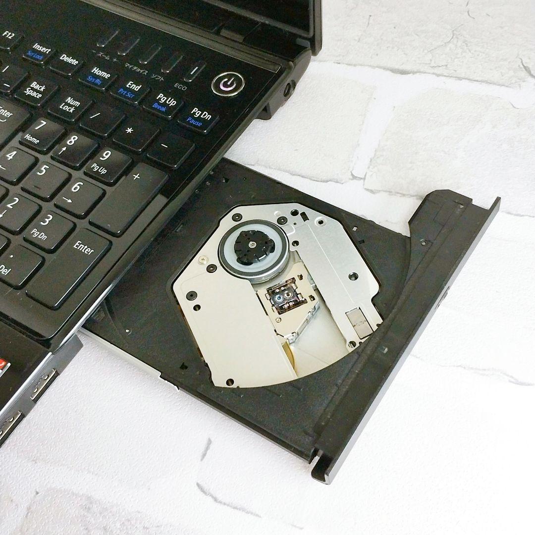 お買得！タッチパネル♪Windows11 ノートパソコン カメラ付き Lavie