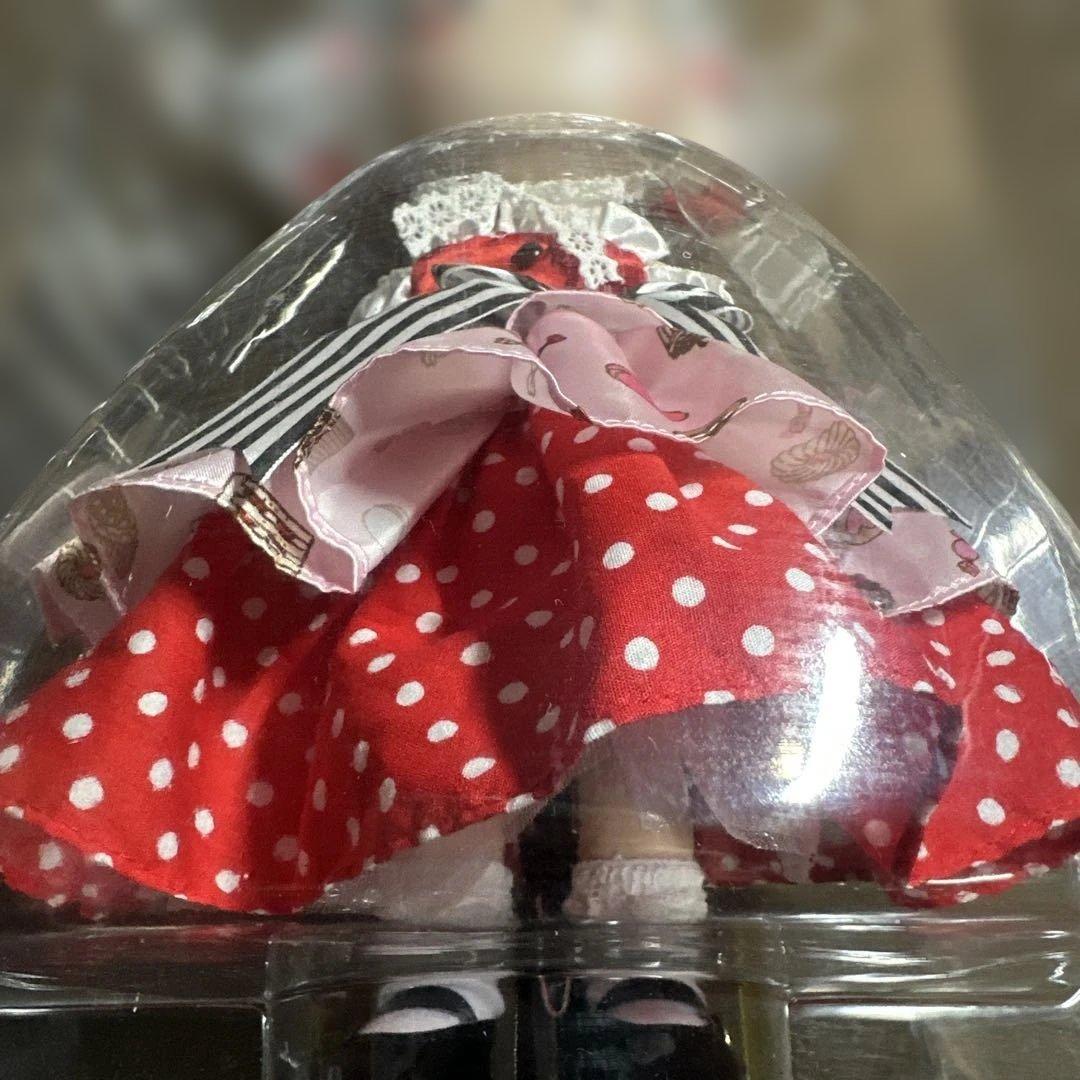 スイーツ　ペコちゃん　ビスクドール