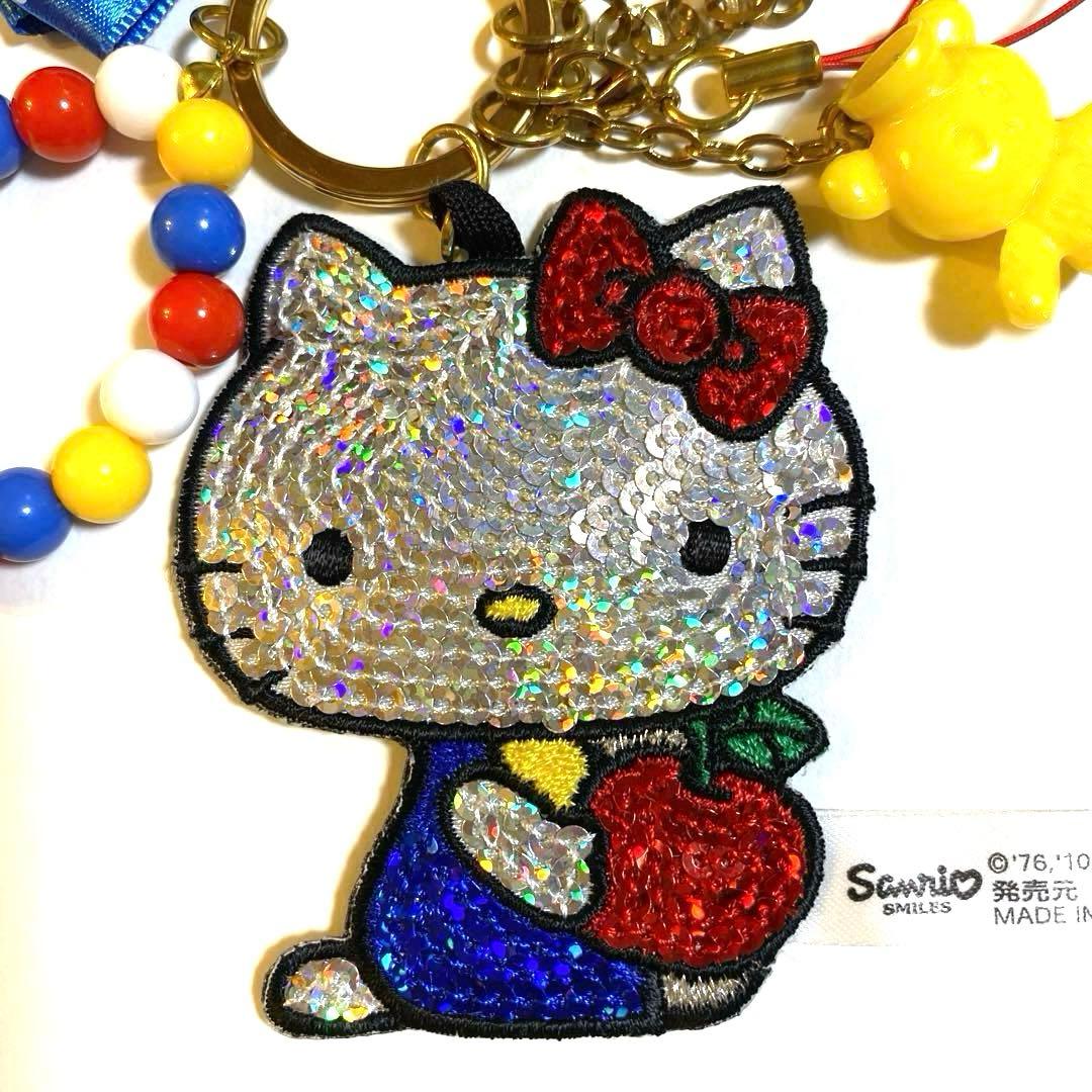 ハローキティ　レアレトロ　ＨｂＧコラボ　チャームいっぱいキーチェーン♡ サンリオ