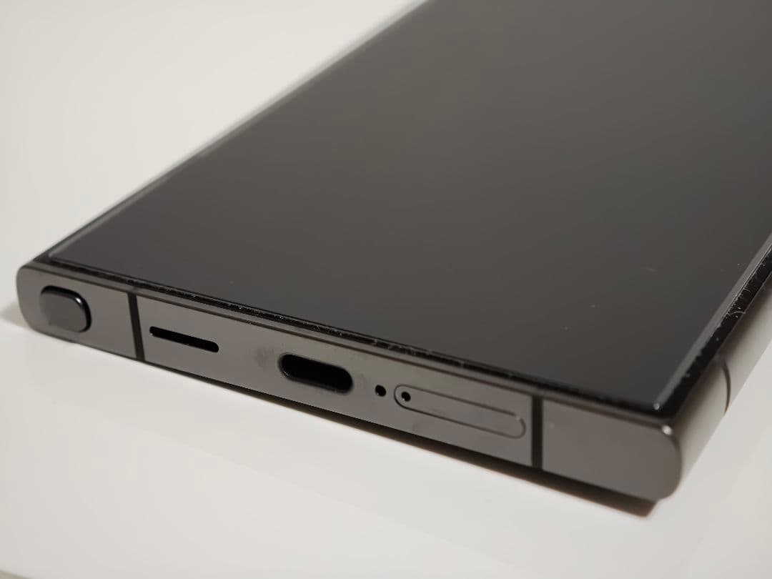 Samsung Galaxy S24 Ultra 本体 チタニウムブラック