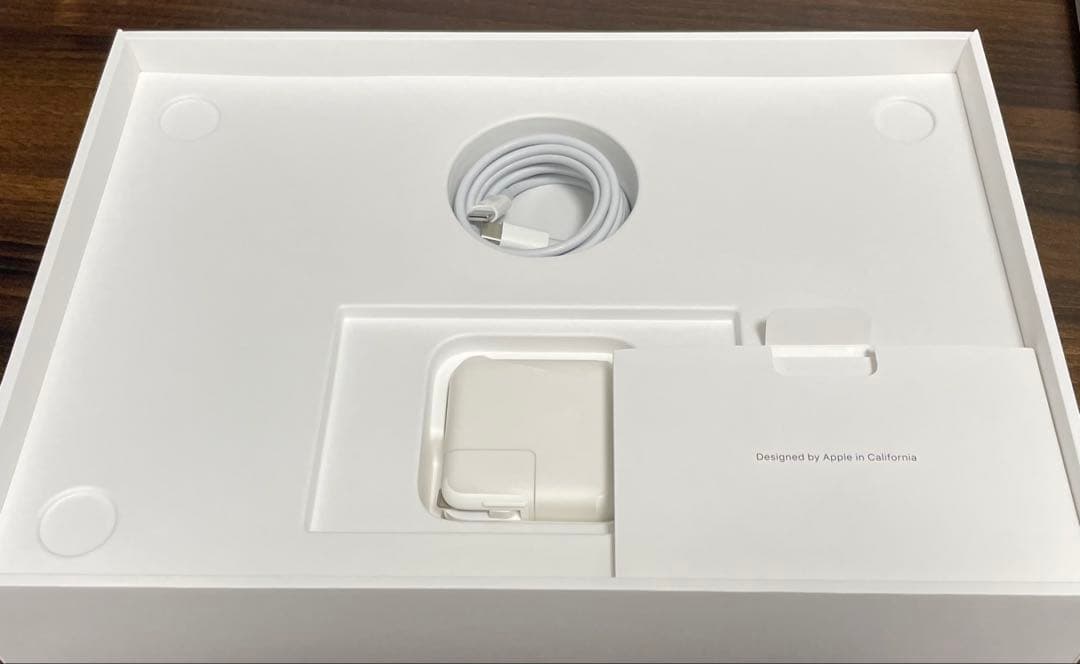 Apple 2020 MacBook Air M1 13インチ8GB 256GB