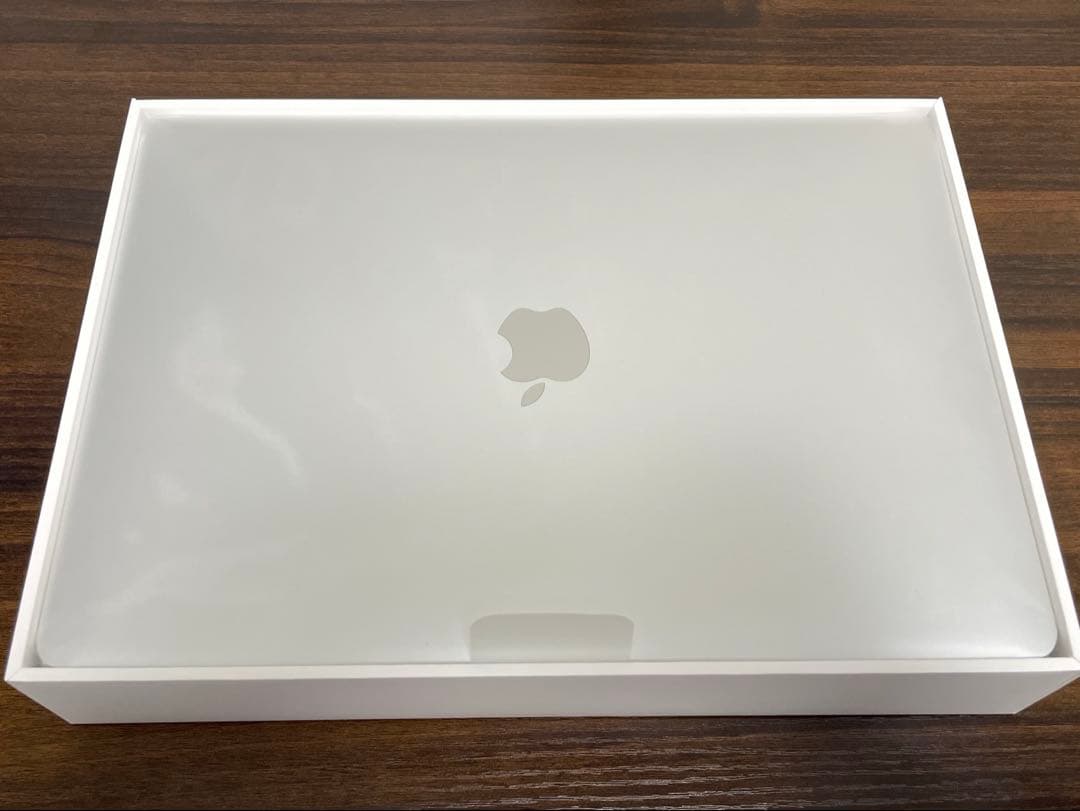 Apple 2020 MacBook Air M1 13インチ8GB 256GB
