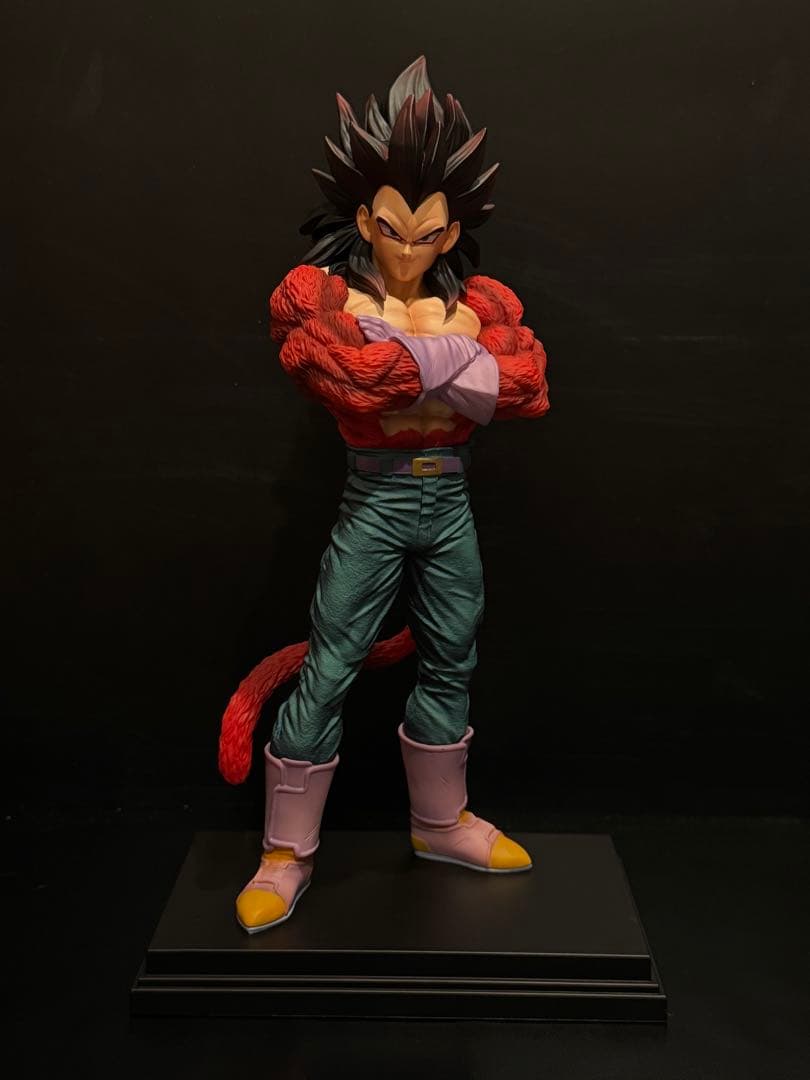 ドラゴンボール　超サイヤ人4　ゴジータ　孫悟空　ベジータ　フィギュア