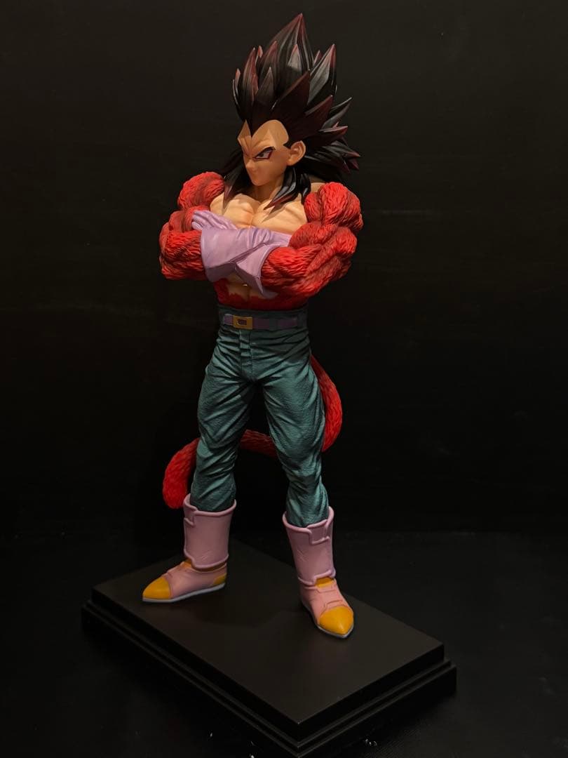 ドラゴンボール　超サイヤ人4　ゴジータ　孫悟空　ベジータ　フィギュア