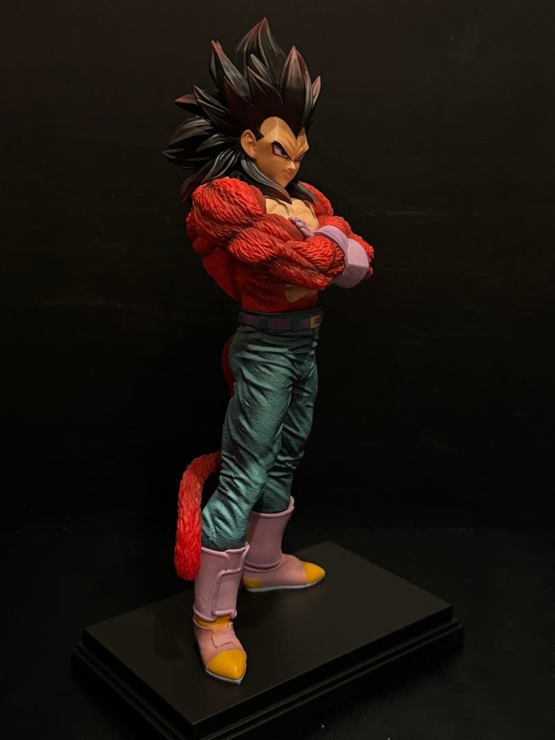 ドラゴンボール　超サイヤ人4　ゴジータ　孫悟空　ベジータ　フィギュア