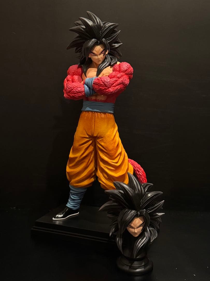 ドラゴンボール　超サイヤ人4　ゴジータ　孫悟空　ベジータ　フィギュア