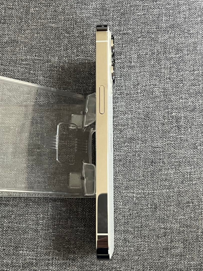 iPhone13pro 256GB バッテリー容量85％シルバー超美品