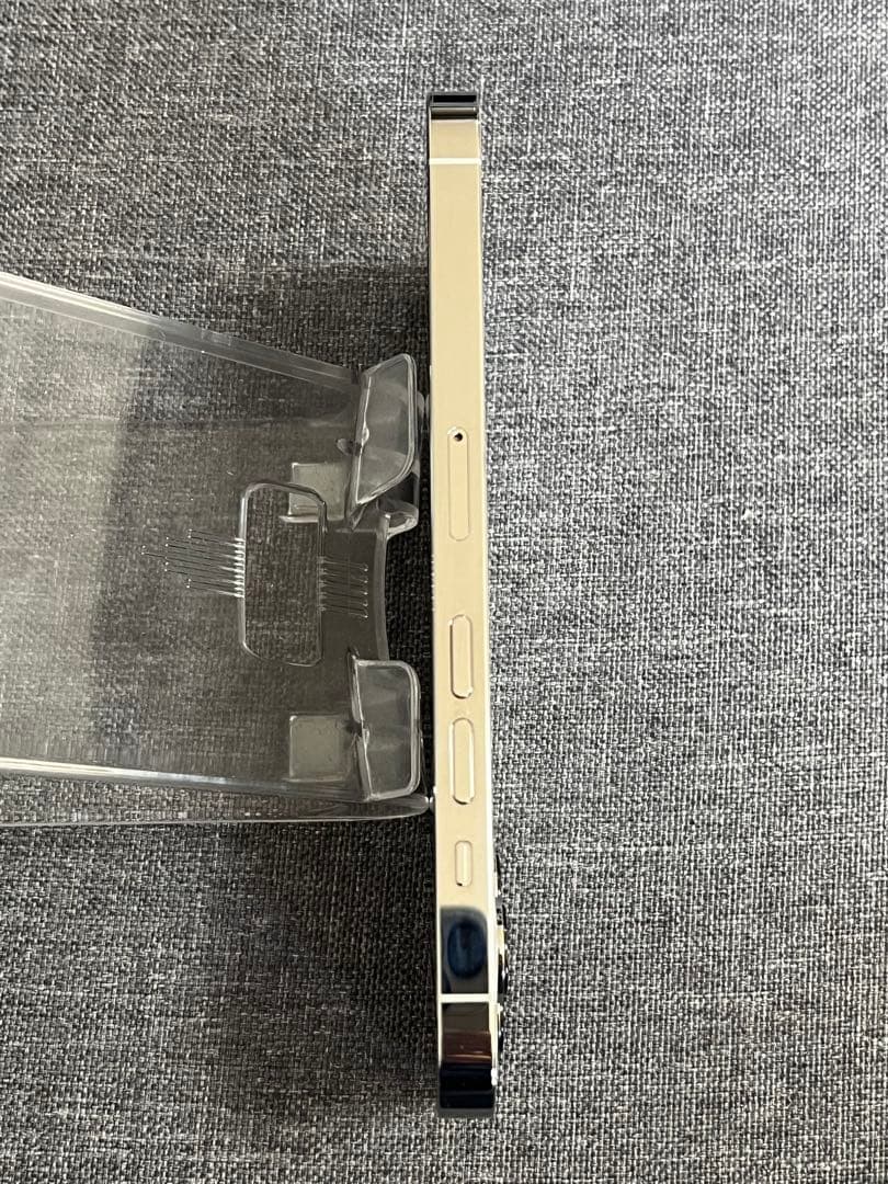 iPhone13pro 256GB バッテリー容量85％シルバー超美品