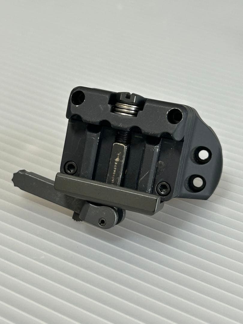 k*o様 実物 KAC Aimpoint Micro Sight Mount &