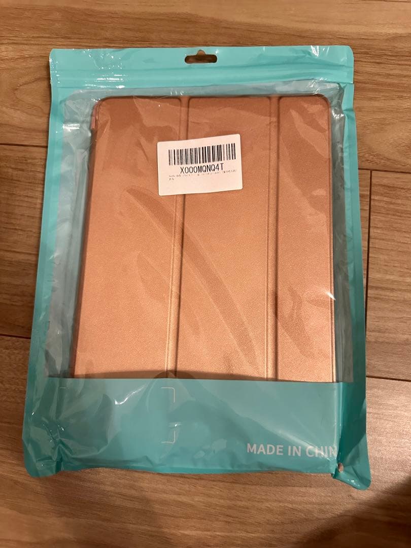 Apple iPad 本体 シルバー 保護ケース付き