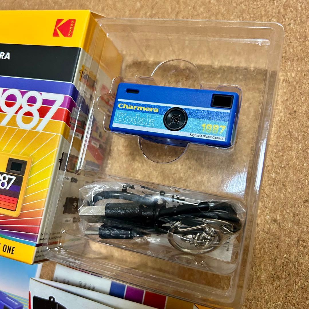 デジタルカメラ kodak charmera