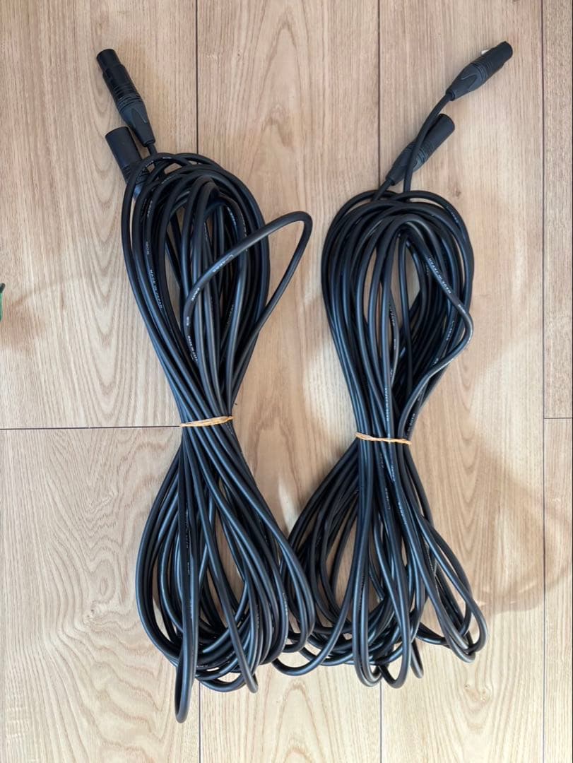 KRK/モニタースピーカー　V6S4 353mm ホワイト アンプ内蔵