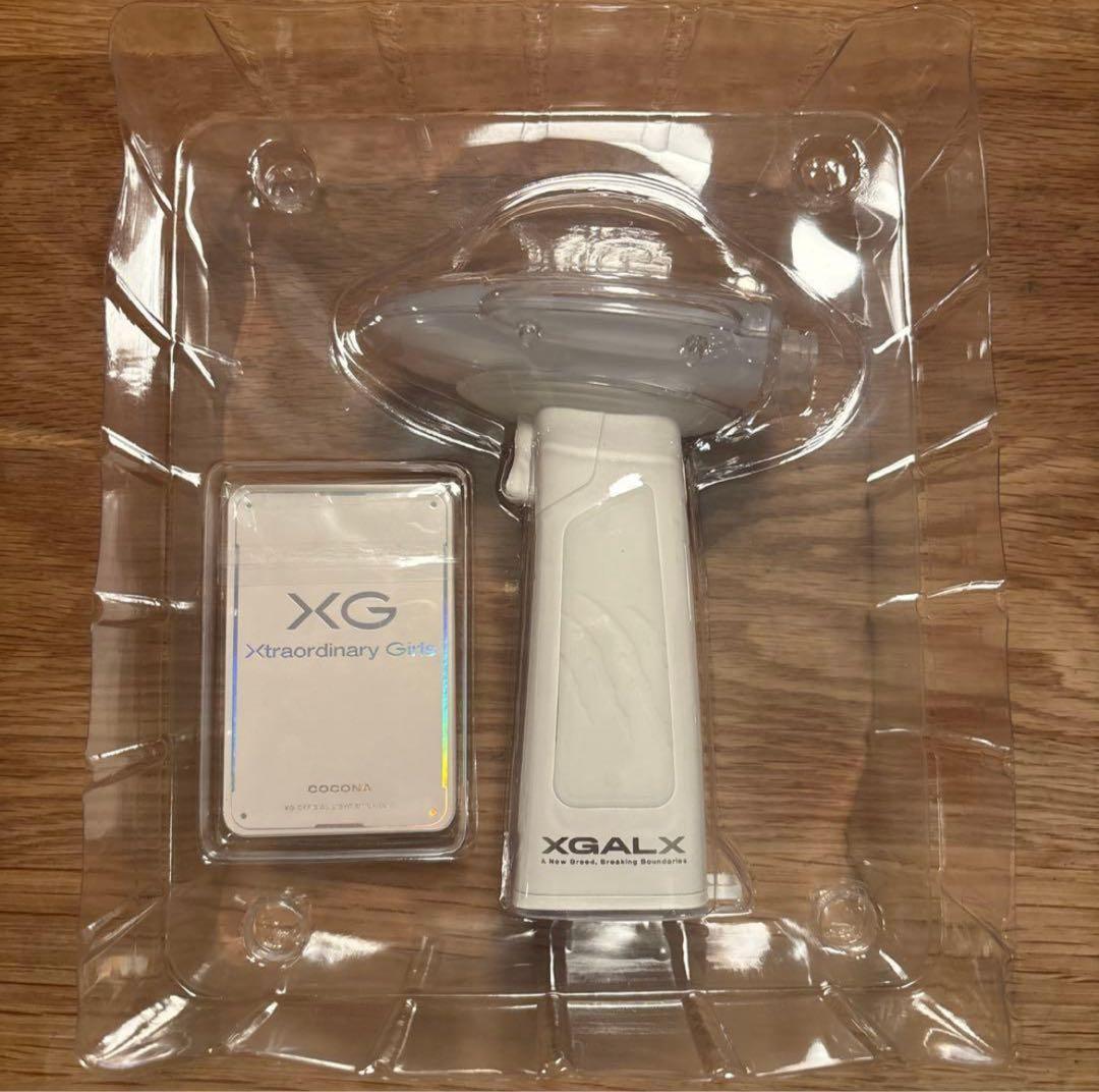 XG オフィシャルペンライト　未開封トレカ付き　美品