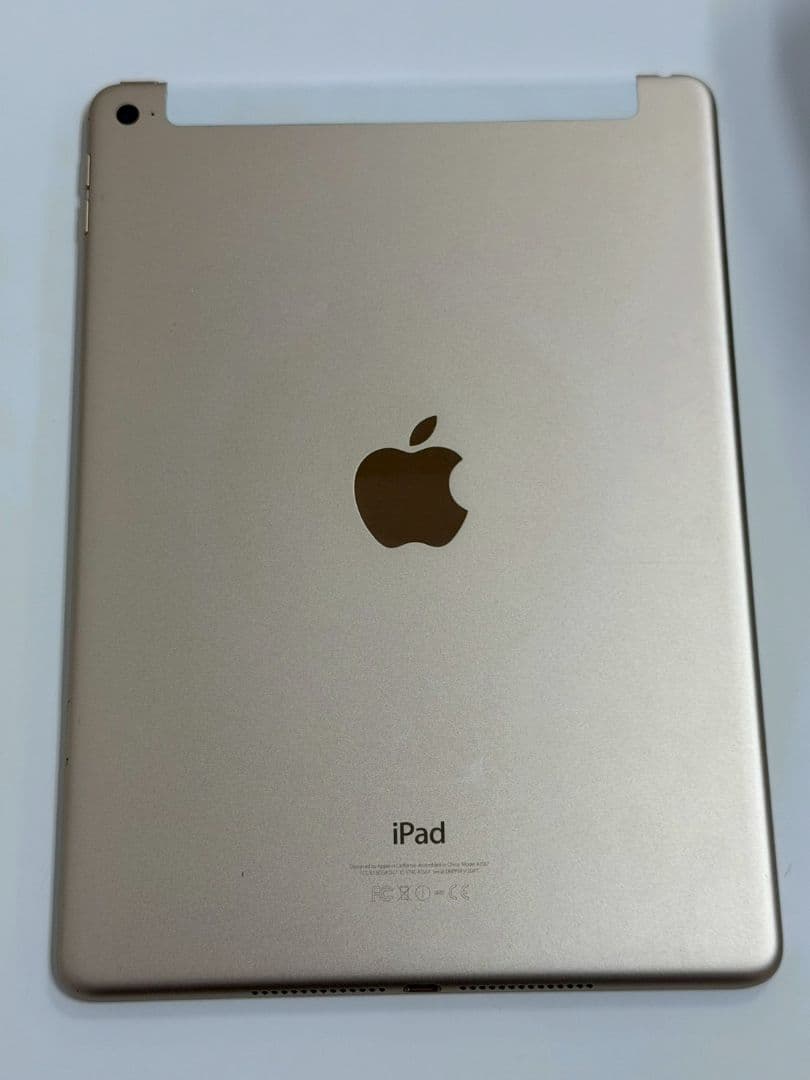 iPadAir 第2世代 16GB ゴールド WiFi+Cellularモデル