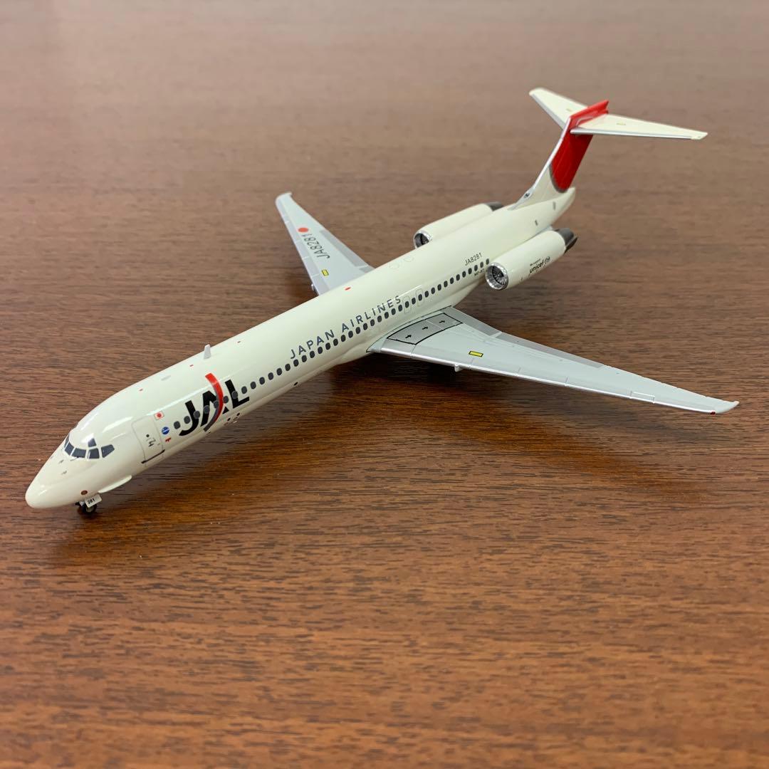 ❶　1/200　JAL　マクドネルダグラス DC-9-80 JA8281