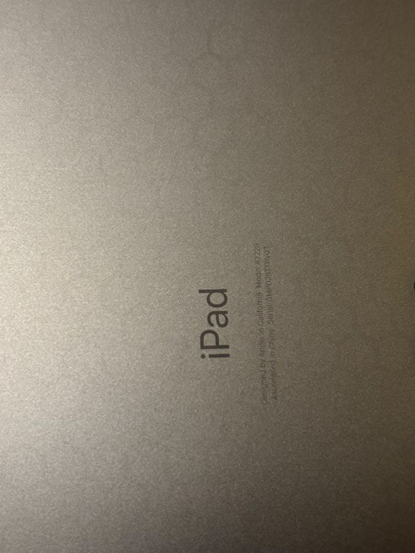 iPadpro 12.9インチ　第4世代　キーボード付き