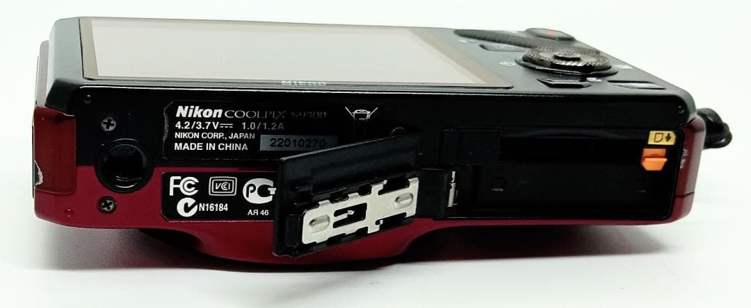 Nikon COOLPIX S9300 Red 16.0MP 充電器付き