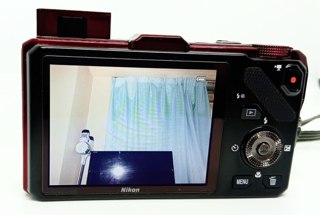 Nikon COOLPIX S9300 Red 16.0MP 充電器付き