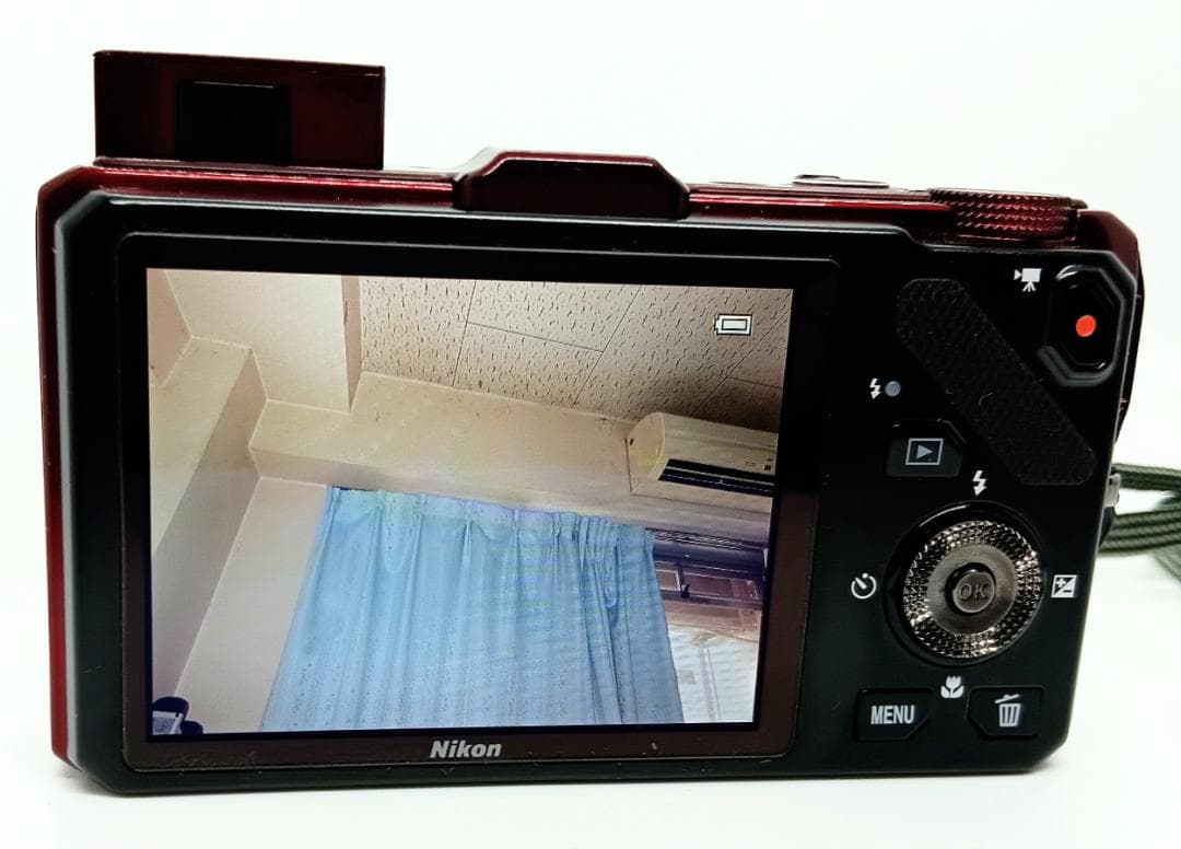Nikon COOLPIX S9300 Red 16.0MP 充電器付き