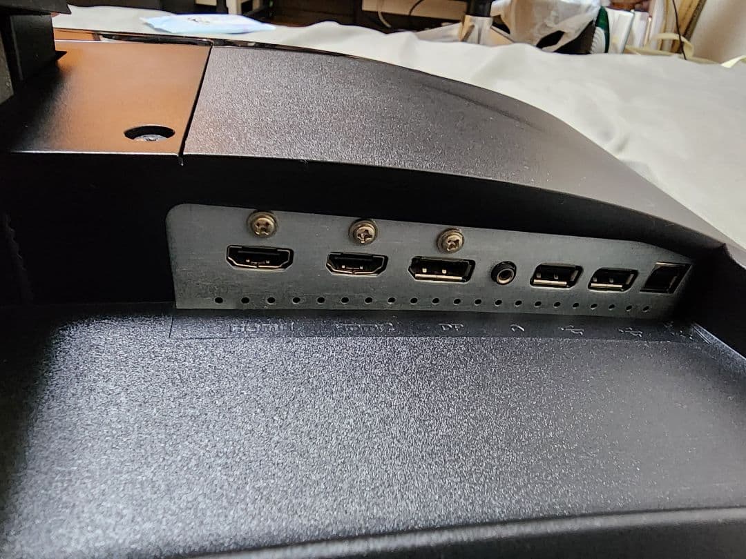 美品 湾曲ゲーミングモニター MSi OPTIX MAG241CV 24インチ