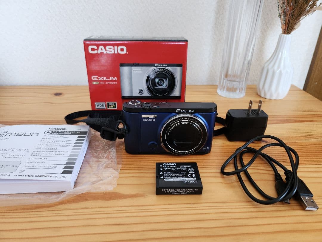 【CASIO EXILIM EX-ZR1600】 デジタルカメラ