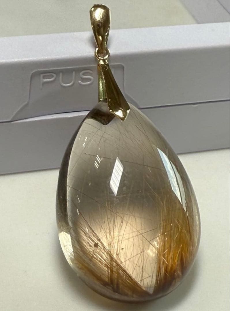 【極上品】超透明　ゴールドルチル　ペンダントトップ　豪華　K18使用